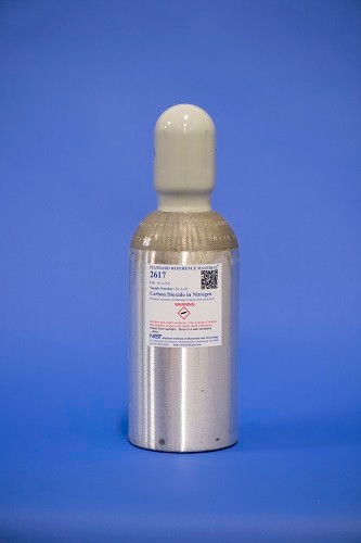 SRM 2617  氮?dú)庵械亩趸紭?biāo)準(zhǔn)品(公稱含量為500毫微升/摩爾)